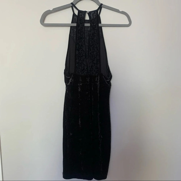 Free People High Neck Velvet and Lace Mini Dress with Keyhole Back Black Size S - Picture 8 of 8